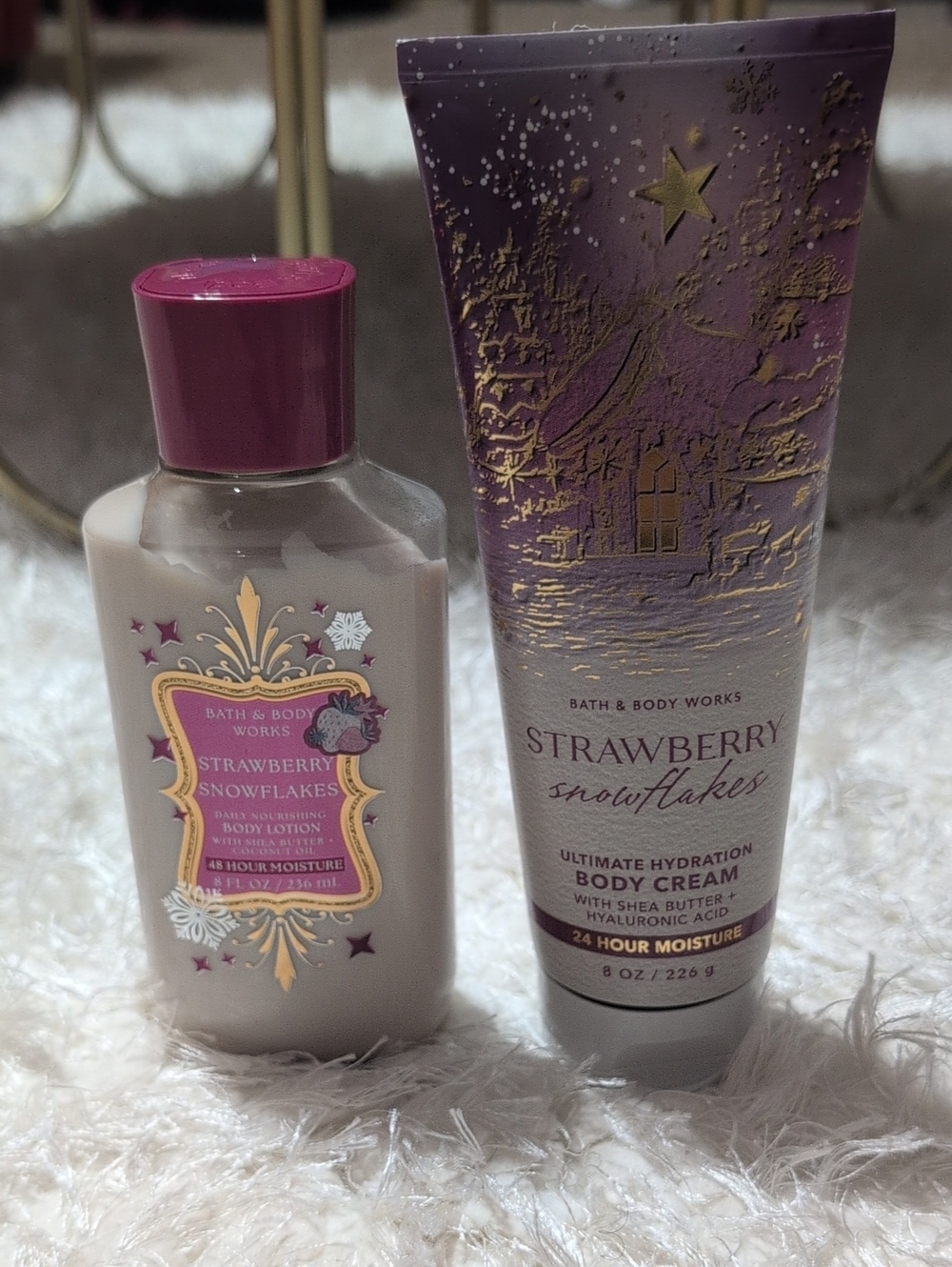 Bath & Body Works Strawberry Snowflakes Lotion & Body Cream
